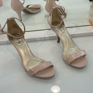 Bandolino Light Pink Heels